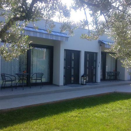 App Neno Hotel Murine Exterior photo